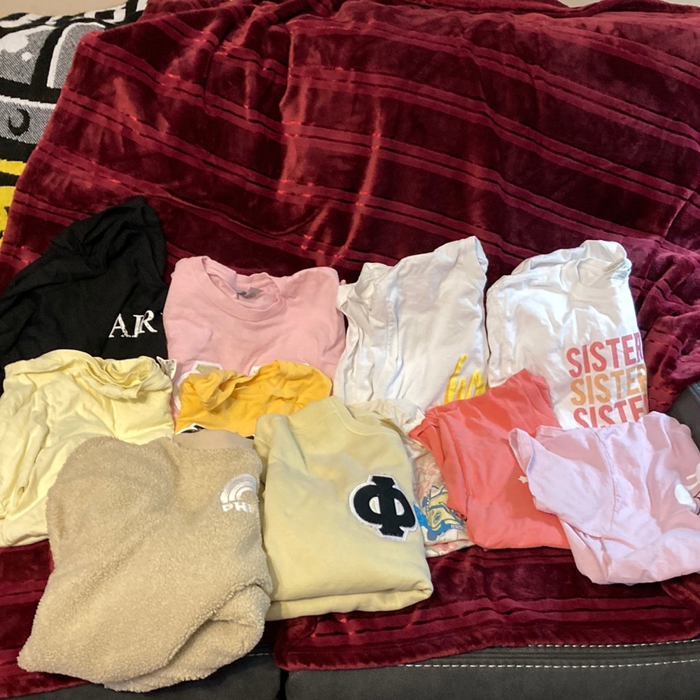 Phi Mu L Bundle